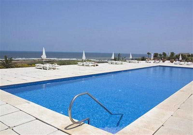 Hotel Des Arts Resort & Spa Tamarist Екстериор снимка